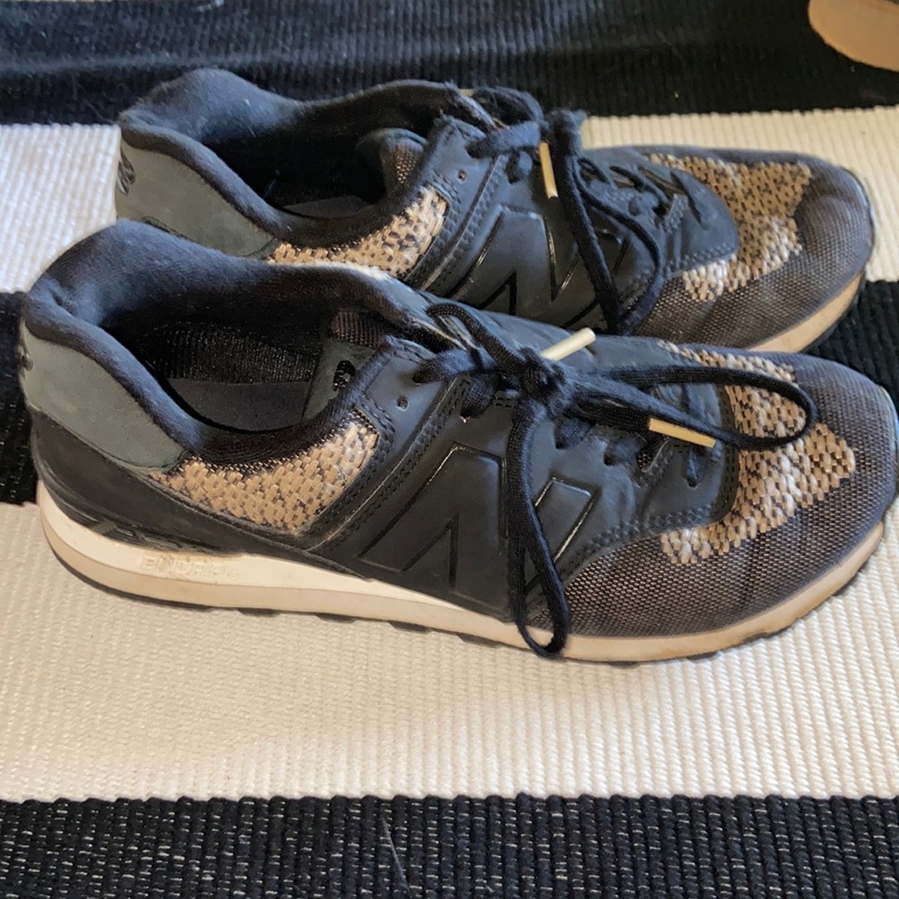 New balance shoes